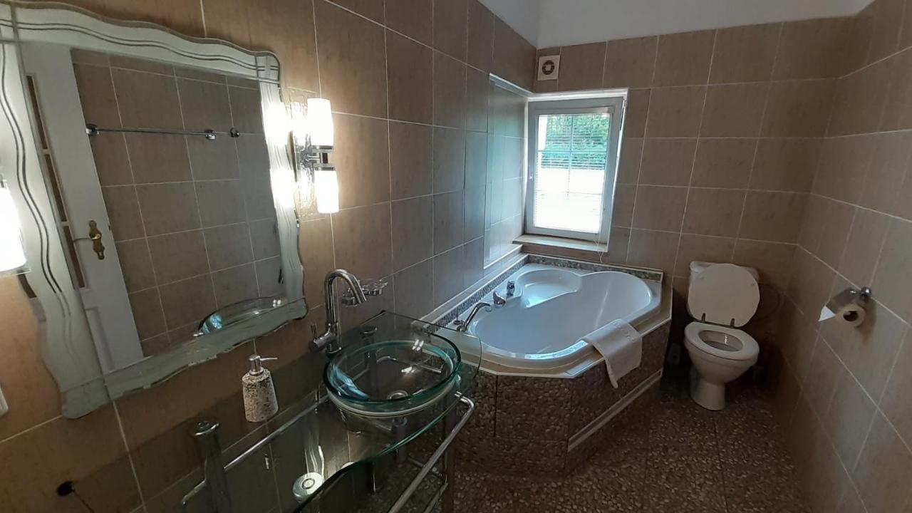 RESORT CHŘIBSKÁ Apartmány Adri Exterior foto